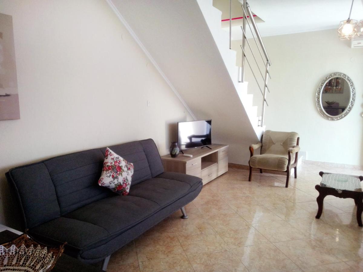 Evis Maisonette With Sea View Apartment *